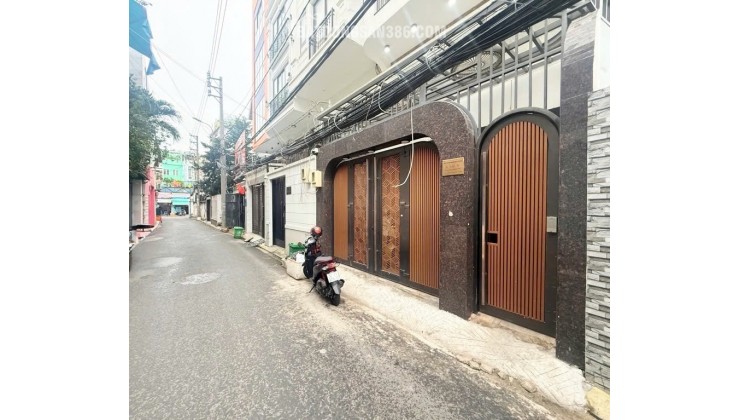 Xe hơi ngủ nhà - gần Vincom Nam Long - 4 tầng - 5 x 16m - 8.65 tỷ