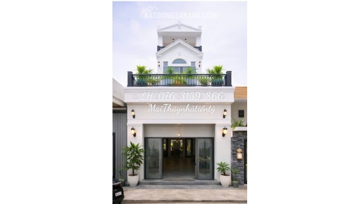 GIÁ 7. x TỶ- HTP- GẦN PHÚ MỸ HƯNG- NHÀ MỚI 4T- DT 4.8 x 23- DÂN TRÍ- HOÀN CÔNG.