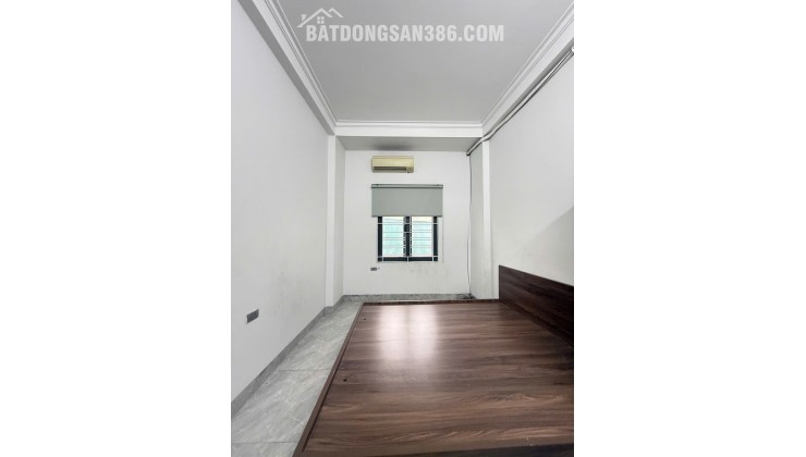 Bán nhà Thạch Bàn chính chủ 39m2, ngõ ô tô, nhỉnh 7 tỷ