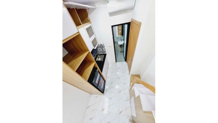 SIÊU PHẨM CCMN HOÀNG VĂN THÁI – THANG MÁY – 19 PHÒNG – DÒNG TIỀN 1.2 TỶ/NĂM