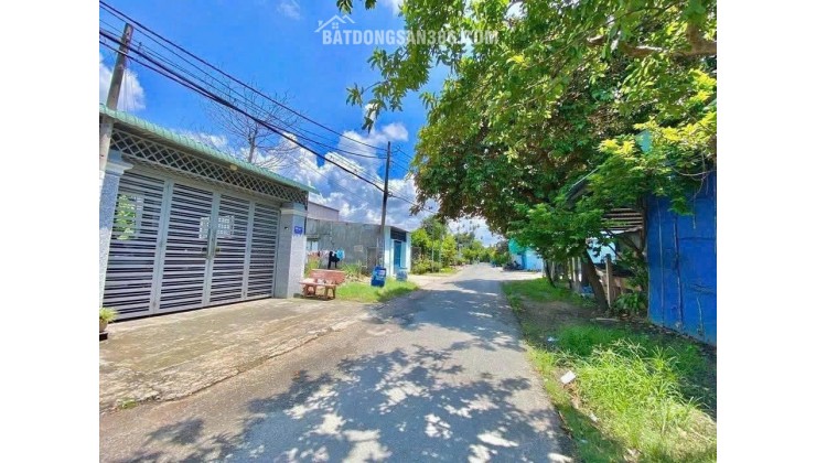 Cần bán đất mặt tiền đường nhựa Củ Chi - 181m2 - Giá chỉ 650 triệu