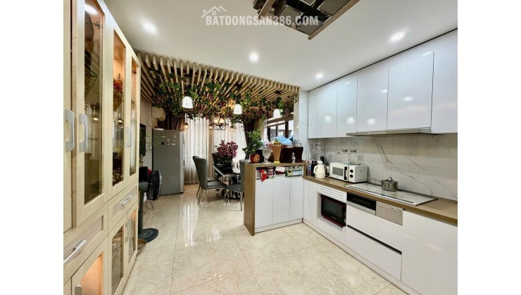 BÁN NHÀ SIÊU PHẨM XÃ ĐÀN – 6 TẦNG – Ô TÔ TRÁNH – KINH DOANH ĐỈNH