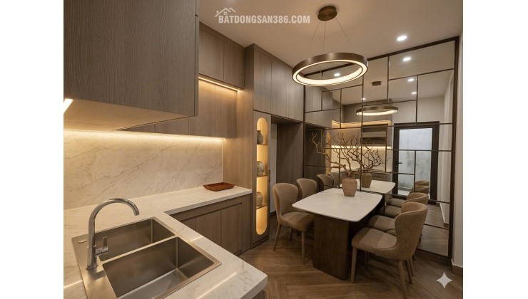 GIÁ 5.2 TỶ– NHÀ ĐẸP NGANG 4.6M– SÁT NGÃ TƯ PHÚ THUẬN– NGUYỄN THỊ THẬP– QUẬN 7- KDC HIỆN HỮU.