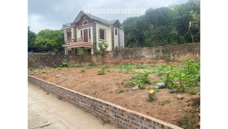 Bán đất thổ cư tại Nam Sơn gần khu công nghiệp Gotek ngõ thông thoáng oto