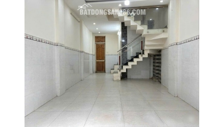 Bán nhà Lạc Long Quân, P10, Tân Bình - 4 tầng - 35m2 - chỉ 4.5 tỷ