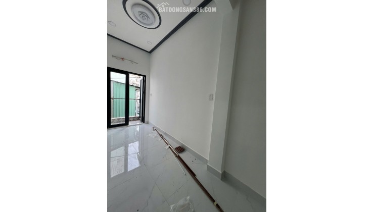 NHÀ ĐẸP RẺ - ĐƯỜNG HẬU GIANG - DTSD 78M2 - 3PN - SỔ HỒNG RIÊNG - 3 TỶ HƠN- TRUNG TÂM QUẬN 6