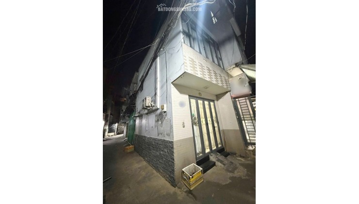 NHÀ BÁN GÓC 2 MẶT TIỀN HẺM 1/ LÊ TRỌNG TẤN, TÂN PHÚ. LH:0933858454.