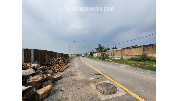 CHO THUÊ XƯỞNG TẠI ĐƯỜNG KÊNH TIÊU BÀ ĐIỂM 1. DT 1000M2 CHỈ 40TR/TH. LH:0903902443.