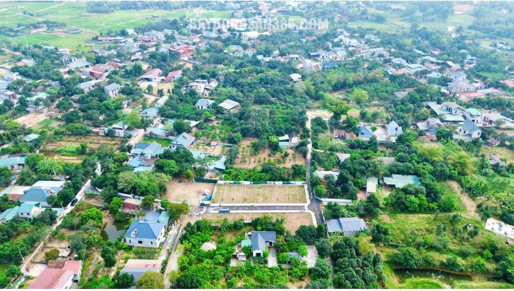 THANH KHOẢN GẤP LÔ ĐẤT RẺ HƠN LÔ BÊN CẠNH 300tr - HÒA LẠC