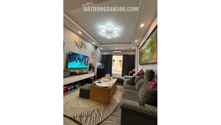 THÁI THỊNH – Ô TÔ THÔNG – KINH DOANH – DÒNG TIỀN