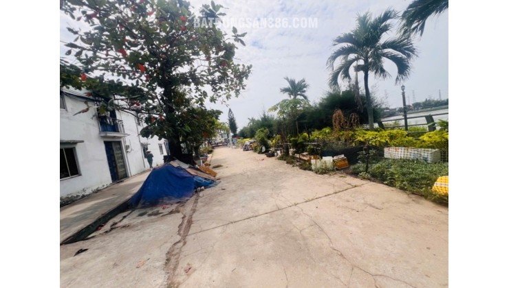 NHÀ 2MT HẺM- CHỈ 3Ty2- 88M2- NGANG NỞ HẬU- VIEW SÔNG- CV THOÁNG MÁT