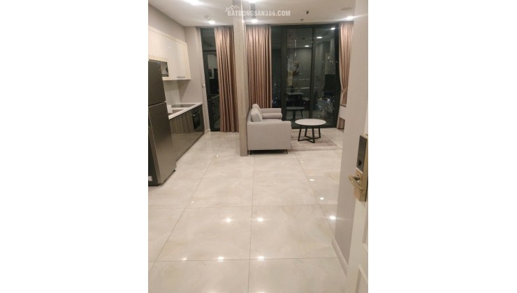 CHO THUÊ CHCC VINHOMES GOLDEN RIVER (TẦNG 20) 72M 2PN, 26TR/TH. LH:0938597537