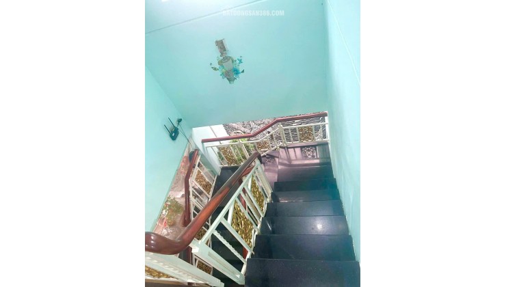 BÁN GẤP NHÀ GẦN CẦU PHÚ LONG – LÁI THIÊU, GIÁ TỐT, Ở NGAY