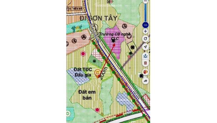 Bí mật lô đất 100m2 gần Quốc Lộ 21, khu vực trung tâm Hòa Lạc. Phù hợp xây trọ, đầu tư sinh lời, kết nối Metro 5 – Quốc Lộ 21. Liên hệ xem đất ngay.