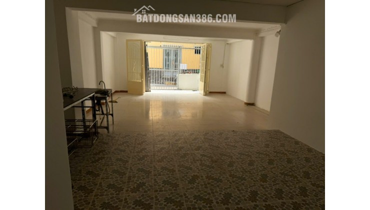 Cho thuê phòng/ nhà nguyên căn – hẻm xe hơi Lạc Long Quân, Tân Bình