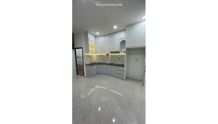 Nhà ĐS 6 BÌNH TÂN - Đường xe tải - kinh doanh buôn bán - chỉ 4 tỷ xíu