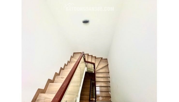 Bán lô đất đẹp KĐT Đông Tăng Long Quận 9 - 100m2 - Đường 10m có lề - Chỉ 8 Tỷ