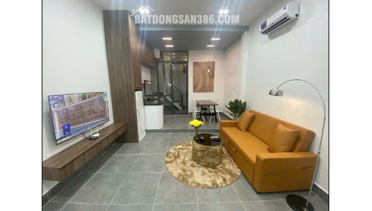 Ngay BỐN XÃ - tặng  FULL NỘI THẤT - NHÀ MỚI TINH - CHỈ DỌN VÀO Ở - 4.7  tỷ (thương lượng)