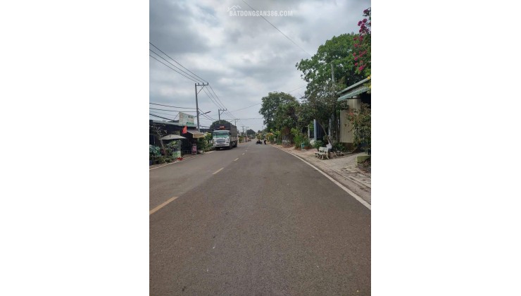 Bán gấp lô đất vàng 4196m2 - 650m2 thổ cư mặt tiền nhựa tttp đồng xoài. lh:0985962304.