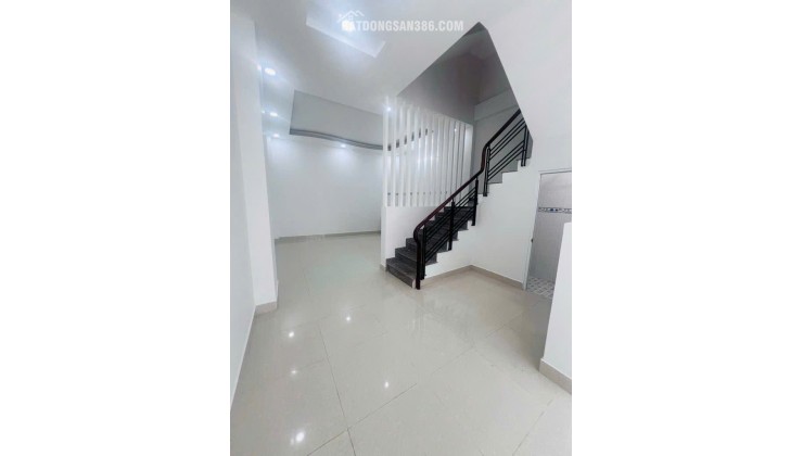 SIÊU PHẨM QUẬN 7- NHÀ MỚI 4 TẦNG – SÁT VÁCH PHÚ MỸ HƯNG – GIÁ CHỈ 6. X TỶ - DT GẦN 60M2.