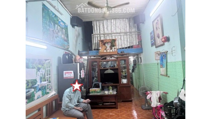 Nhà bán Nguyễn Văn Quá, Q.12 - DT(7x10) - giá 4,5 tỷ