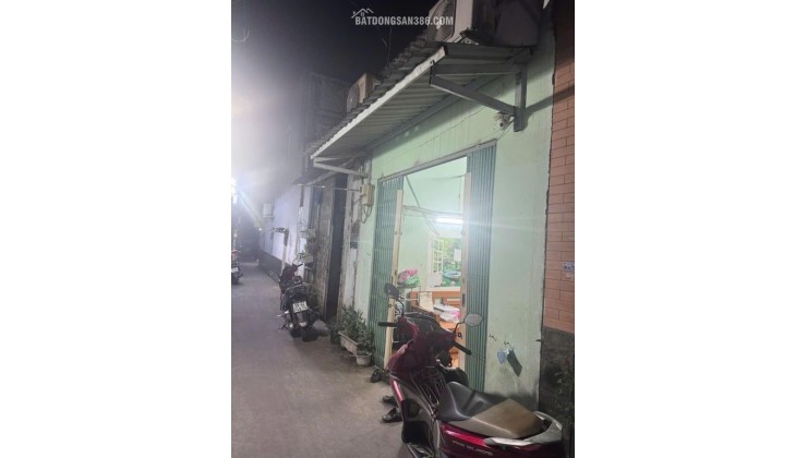 Nhà bán Nguyễn Văn Quá, Q.12 - DT(7x10) - giá 4,5 tỷ