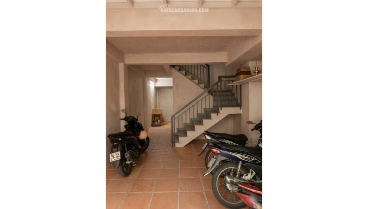 CHỈ 6.x TỶ- NHÀ 4 TẦNG QUẬN 7- DT GẦN 55M2- DÒNG TIỀN 120TR/NĂM- GẦN NGÃ 4 NGUYỄN THỊ THẬP.