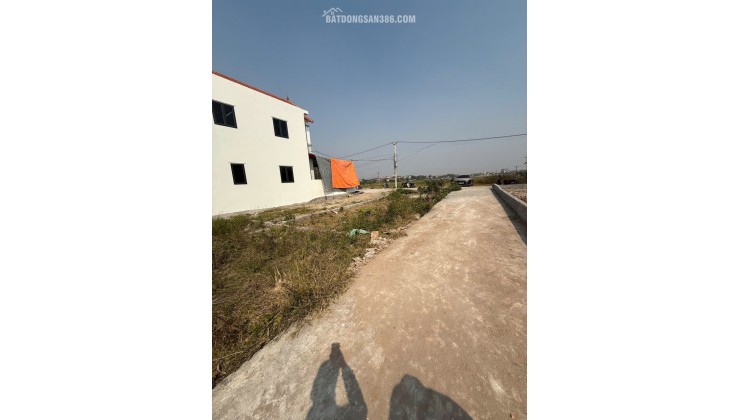 ĐẤT ĐỐI DIỆN KCN LÀNG NGHỀ MAY VÂN TỪ - PHÚ XUYÊN, DT 80M2 CHỈ 2.6TỶ. LH:0336952536.