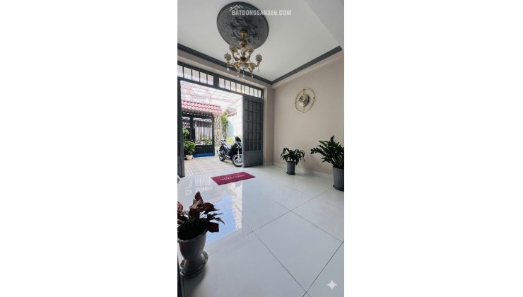 CHỈ 6. x TỶ-NỞ HÂU- NGANG 5M HIẾM- NHÀ MỚI ĐƯỜNG XE TẢI- SÁT PHÚ MỸ HƯNG- QUẬN 4