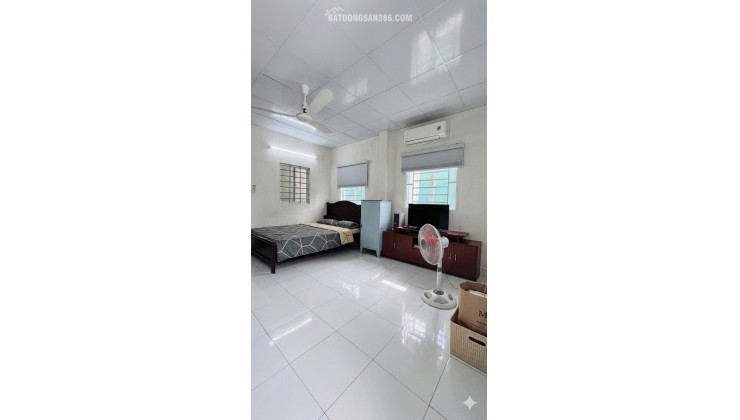 CHỈ 6. x TỶ-NỞ HÂU- NGANG 5M HIẾM- NHÀ MỚI ĐƯỜNG XE TẢI- SÁT PHÚ MỸ HƯNG- QUẬN 4