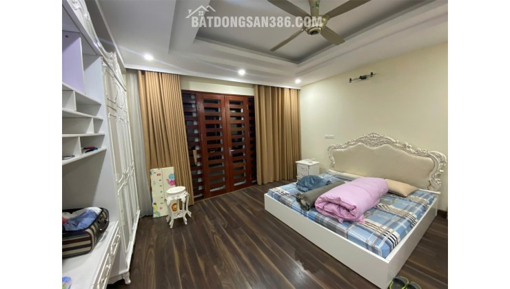 Bán gấp liền kề An Hưng Dương Nội sẵn dòng tiền 82,5m2 4T, 20 tỷ. Liên hệ ngay 0982 685 739
