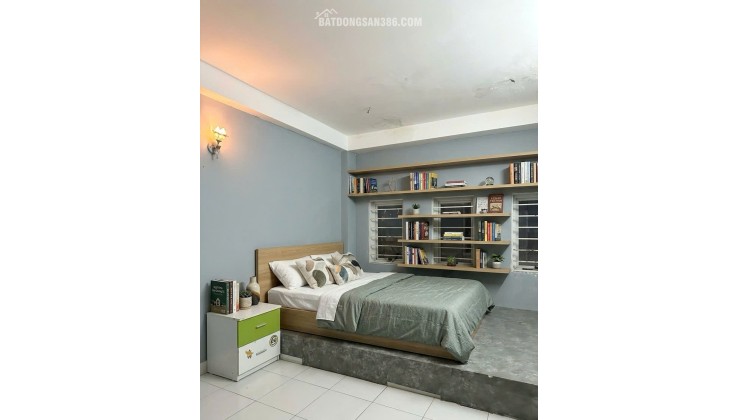 Bán nhà / Bình Long, Tân Phú - 3 tầng - (4.1x11.5) - 4 phòng ngủ - chỉ 4.5 tỷ (tl)