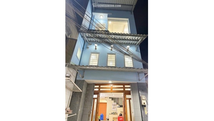 Bán nhà / Bình Long, Tân Phú - 3 tầng - (4.1x11.5) - 4 phòng ngủ - chỉ 4.5 tỷ (tl)