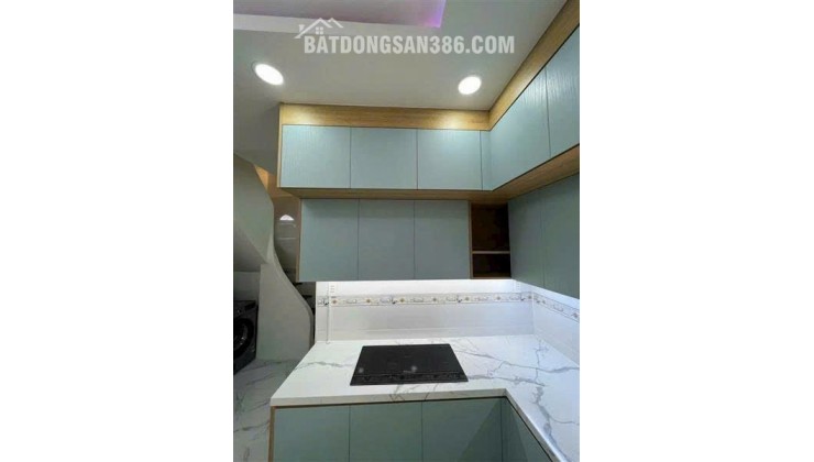 NHÀ ĐẸP Q7 - 2 TẦNG - 46m2 - GẦN MẶT TIỀN - CHỈ 3TỶ NHỈNH