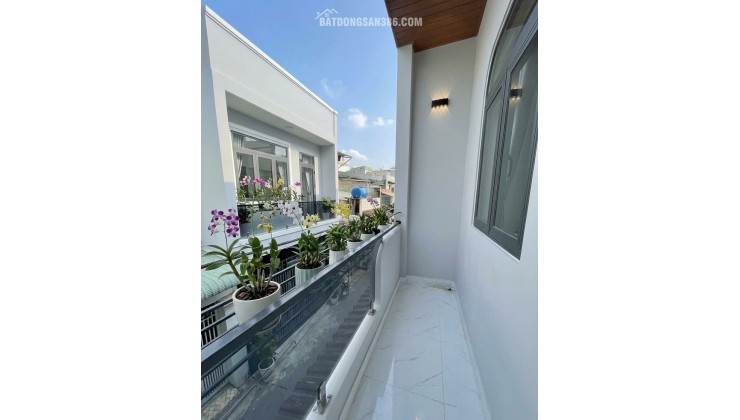 Ngay Ngã Tư Bốn Xã - HXH thông - DTSD 80m2 -  Khu nhà cao tầng đồng bộ - nhỉnh 5 tỷ (tl)