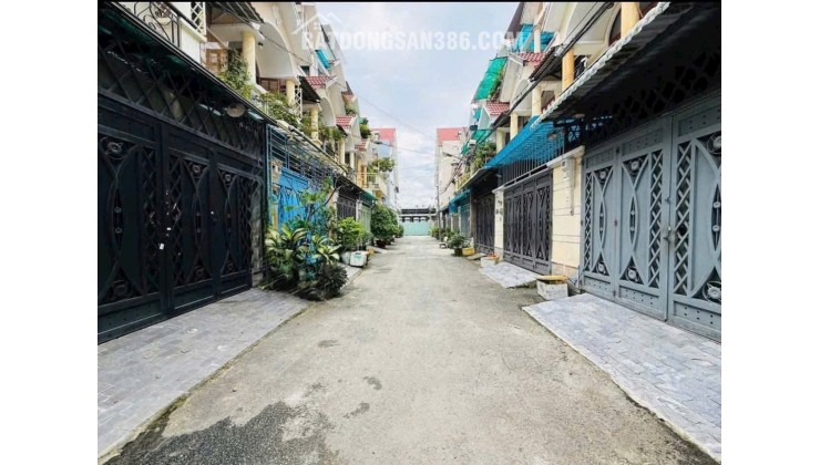 BÁN NHÀ KHU DÂN CƯ VẠN XUÂN – TX24, QUẬN 12. DT 4X13 SHR CHỈ 5.49 TỶ. LH:0975547200.