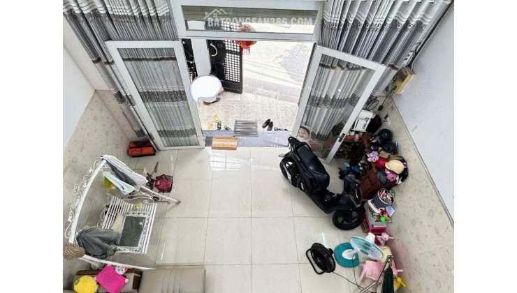 Bán nhà 1/ Trịnh Đình Trọng, Tân Phú - 3 tầng - ngang 5.5m - HXH - 4PN - hơn 7.5 tỷ(tl)