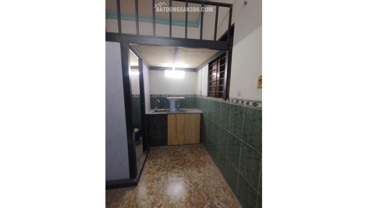 PHÒNG TRỌ 492 TÂN KỲ TÂN QUÝ, DT18-25M2, SẠCH ĐẸP, GIÁ CHỈ TỪ 2.8TR. LH:0921699268.