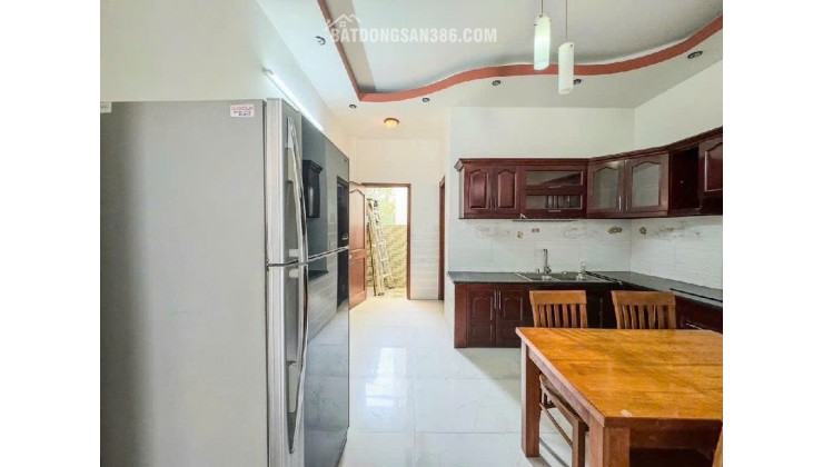 CHỈ 4 TỶ HƠN- BÁN NHÀ QUẬN 7– GẦN NGÃ 4 NGUYỄN THỊ THẬP– DT 4.1x14– 3PN– SHR.