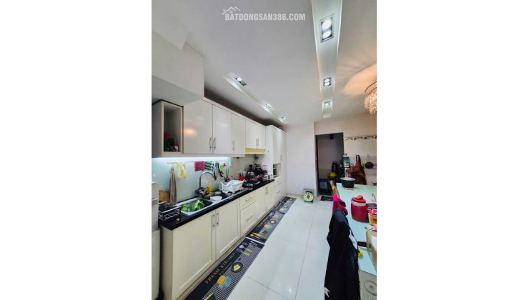 Hồng Lạc, Tân Bình - 5 tầng - (4x15m) - HXH - 9.8 TỶ (TL)