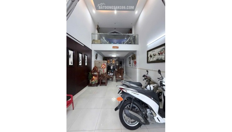 Mặt tiền Đỗ Nhuận, Tân Phú - DTSD 250M2 - 4 tầng - Kinh Doanh - 9.x tỷ