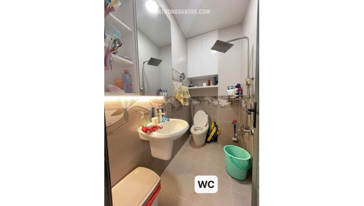 HXH - đường Độc Lập - 4X20M - 4 tầng - 5PN - tặng full nội thất - 9.x tỷ(tl)