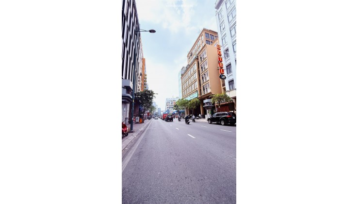 CHDV GẦN SÂN BAY, 7 TẦNG THANG MÁY, PCCC ĐẦY ĐỦ, DÒNG TIỀN ỔN ĐỊNH