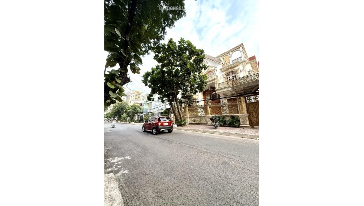 BIỆT THỰ CAO CÁP, AN CƯ ĐỈNH, NGAY GẦN CHUNG CƯ 0SIMI LÊ ĐỨC THỌ, DT 237M2 GIÁ CHỈ 36 TỶ TL