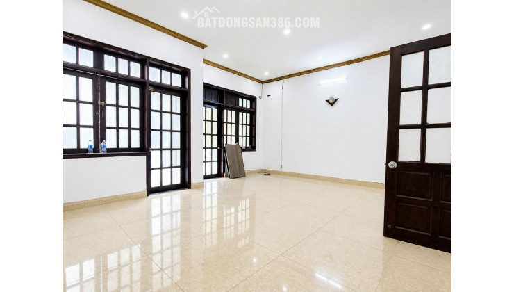 KHU PHÂN LÔ - ĐỒNG BỘ 
Đường rộng 12M - THÔNG RẠCH XUYÊN TÂM 
KÊNH BẾN CÁT + THAM LƯƠNG 
DT đất : 90M² - NGANG 6M - Dài 14 
Chỉ : 9T.Ỷ 5 TL