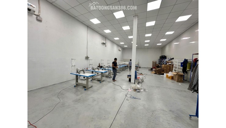 ĐẤT FULL THỔ CƯ MT NGANG 25M, DT 825M2, GIÁ 30 TỶ, ĐANG CHO THUÊ 60TR/THÁNG. LH:0985160979.