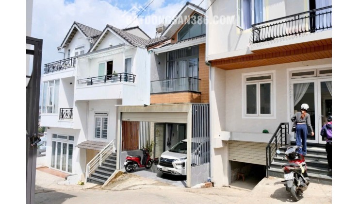 BÁN NHÀ HẺM Ô TÔ NGUYỄN TRUNG TRỰC – P. XUÂN HƯƠNG ĐÀ LẠT