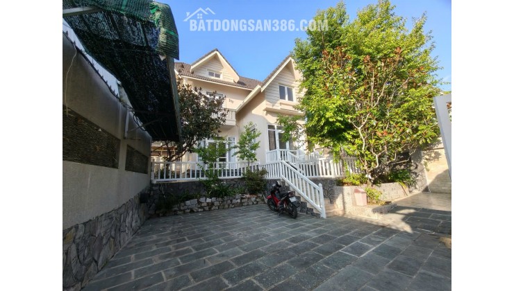 CHO THUÊ VILLA ĐẸP ĐƯỜNG ĐỐNG ĐA PHƯỜNG 3 TRUNG TÂM ĐÀ LẠT