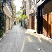 THẠCH BÀN – NHÀ DÂN XÂY 42M2 × 5 TẦNG – Ô TÔ ĐỖ CỬA – NHỈNH 8 TỶ