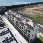 Bán nhà phố thương mại sổ hồng sẵn ngay mặt biển Tuy Hoà giá chỉ 25tyx vào kinh doanh ngay